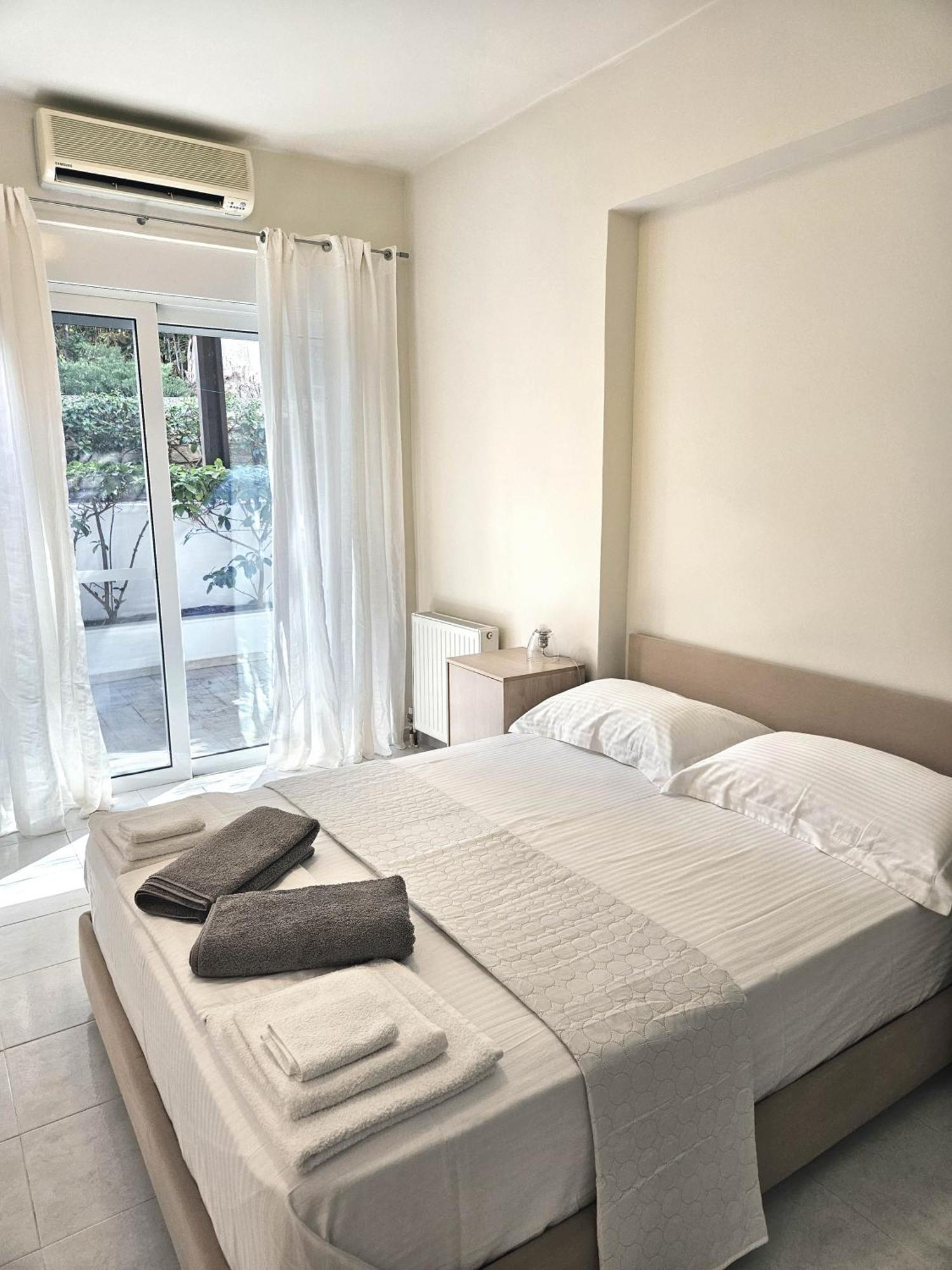 Lagonisi Beach House Kalivia Thorikou الغرفة الصورة