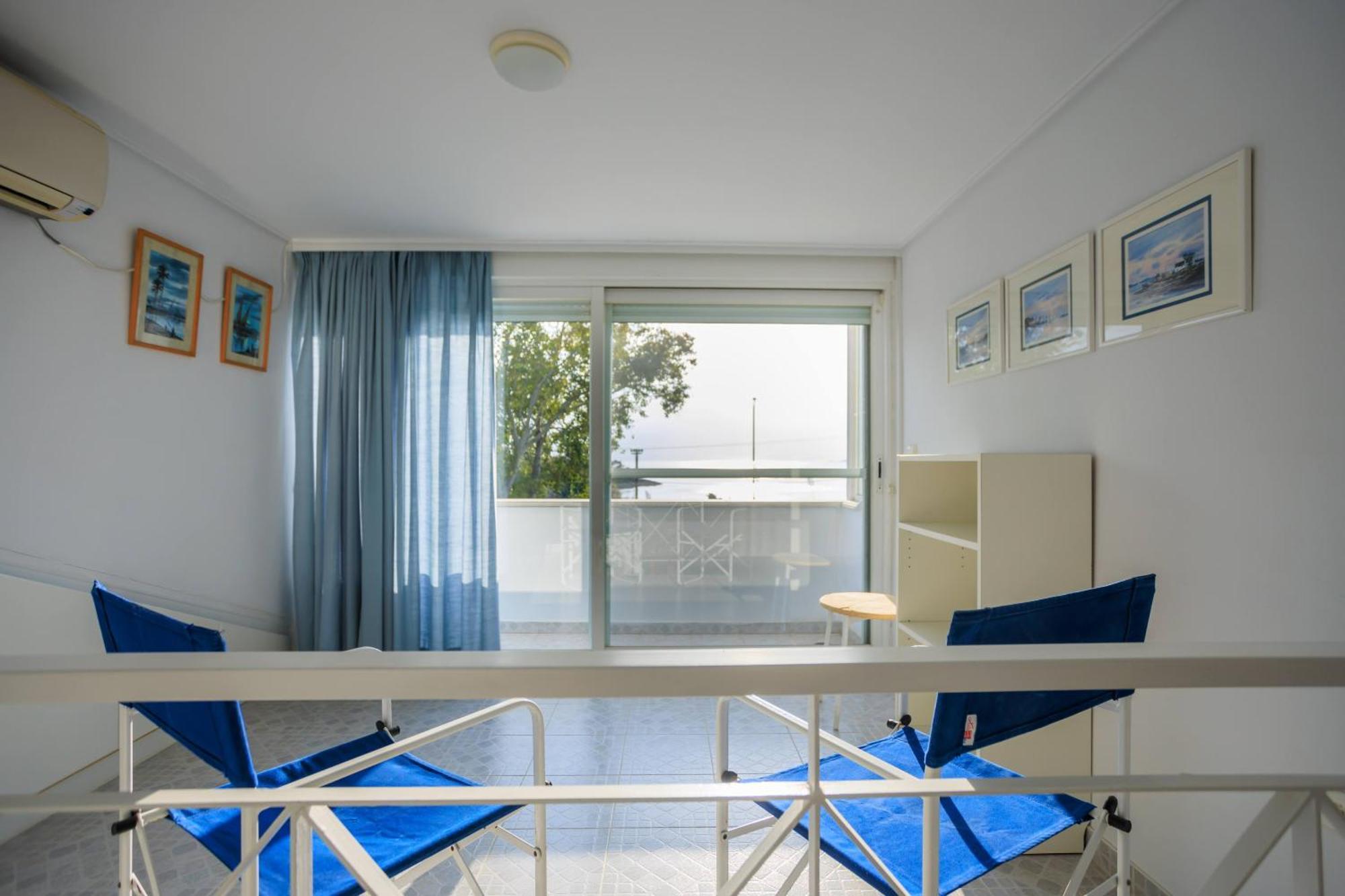 Lagonisi Beach House Kalivia Thorikou الغرفة الصورة