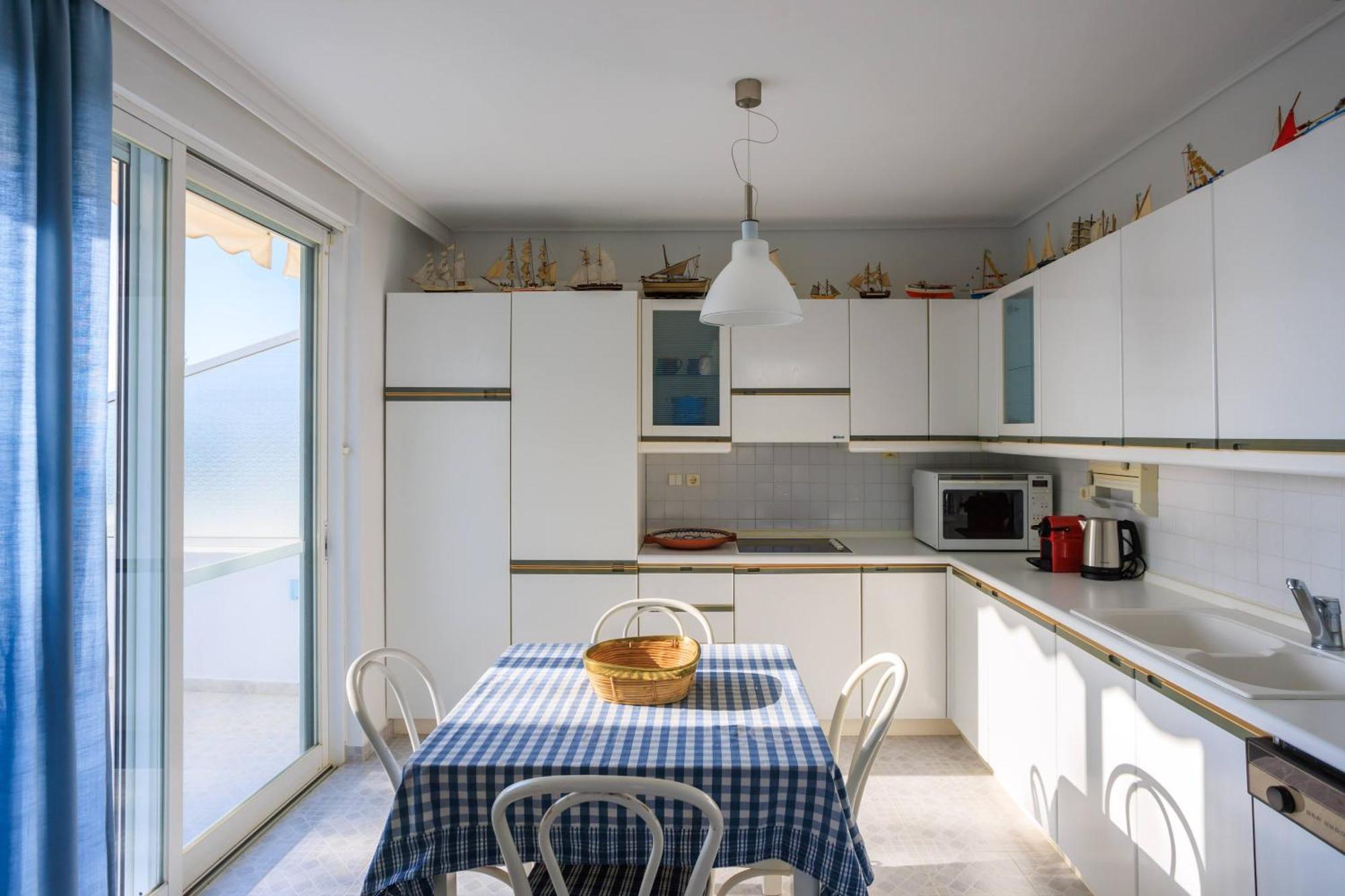 Lagonisi Beach House Kalivia Thorikou الغرفة الصورة